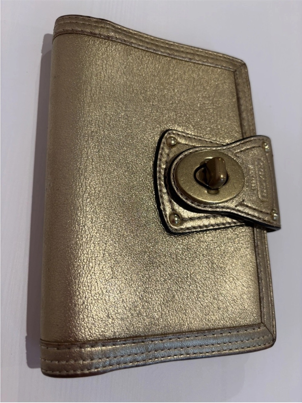 Vintage Coach Legacy Metallic Gold Turnlock Agenda Planner Organizer